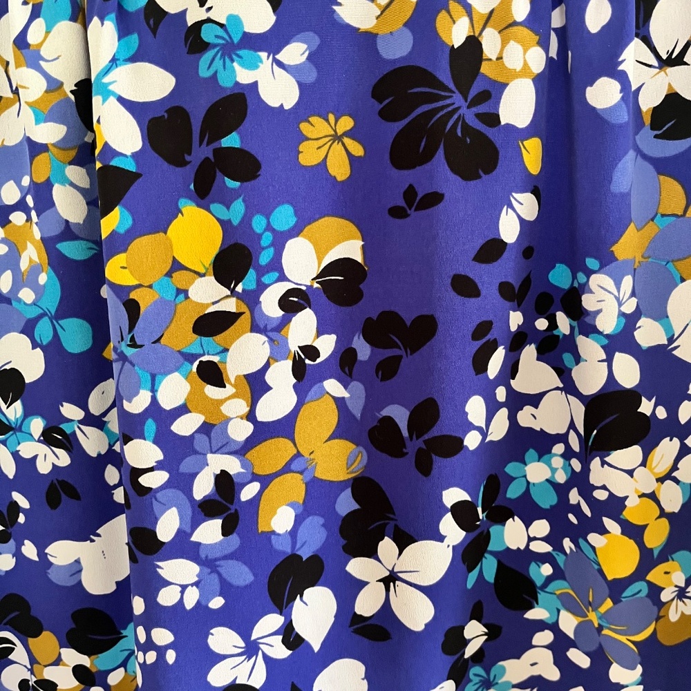 Wedding Guest Dress-Sleeveless - Picture 5 of 6